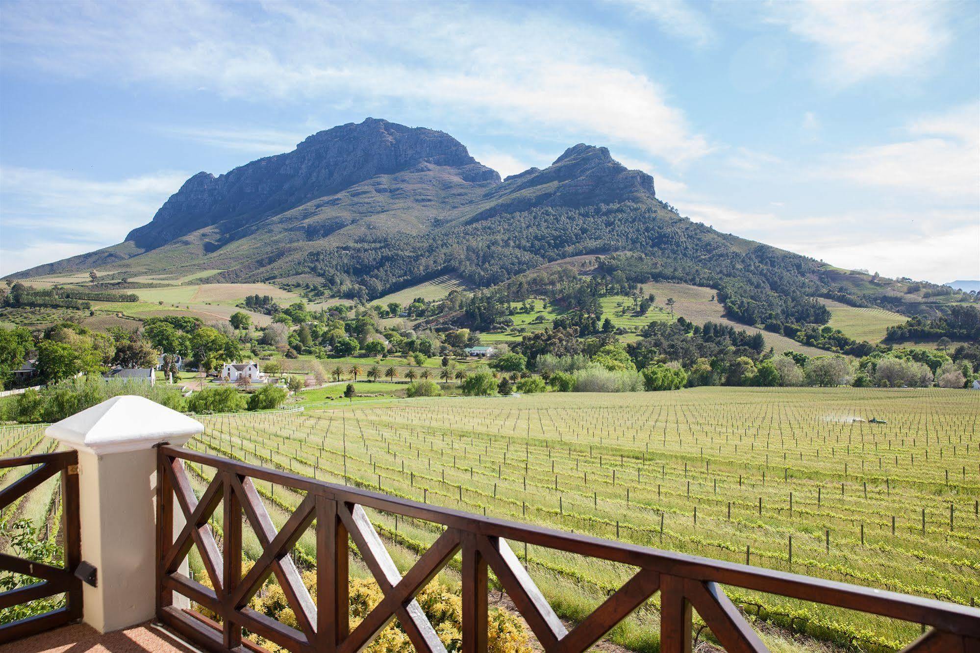 Banhoek Lodge Стелленбос Экстерьер фото