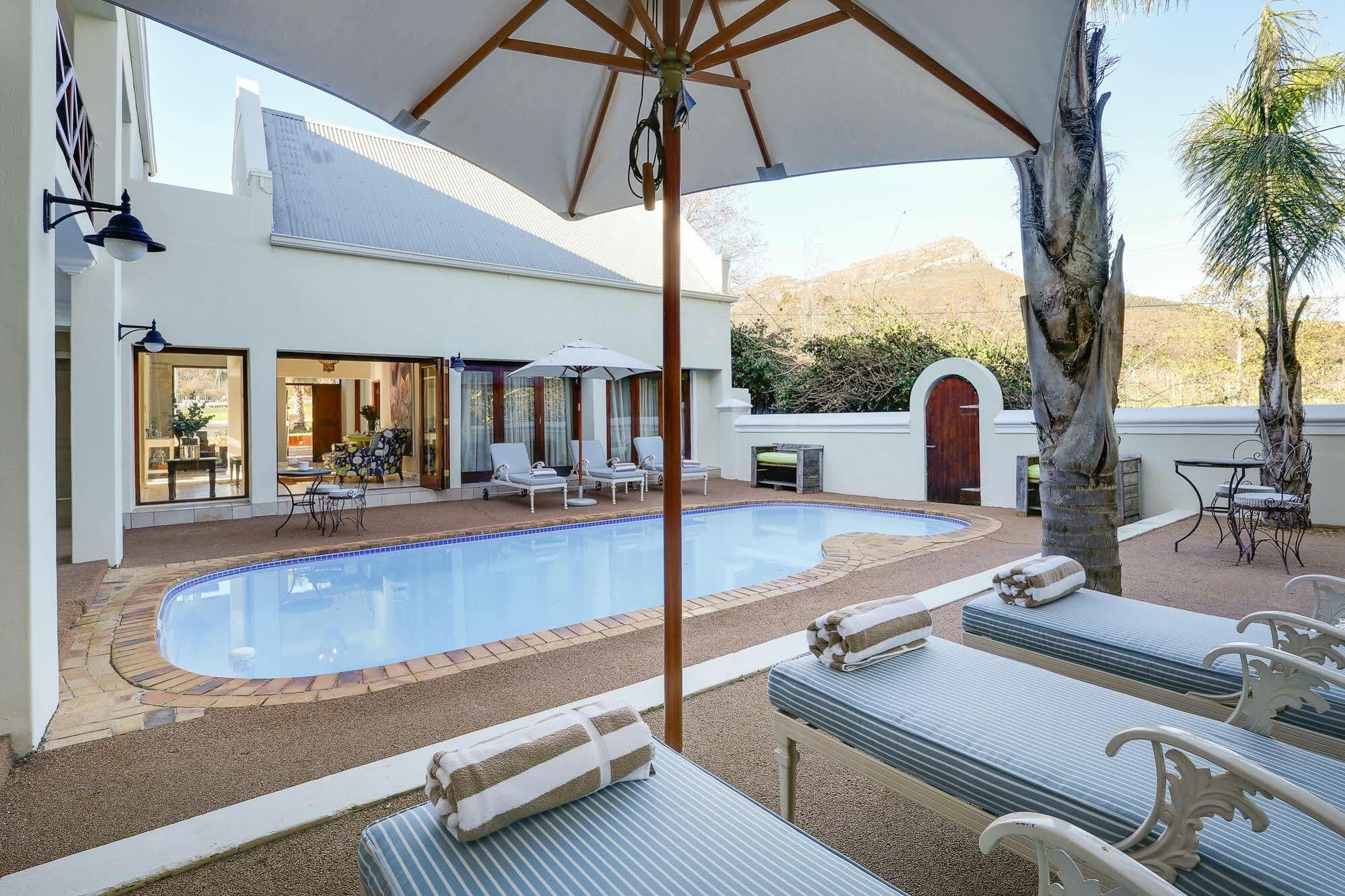 Banhoek Lodge Стелленбос Экстерьер фото